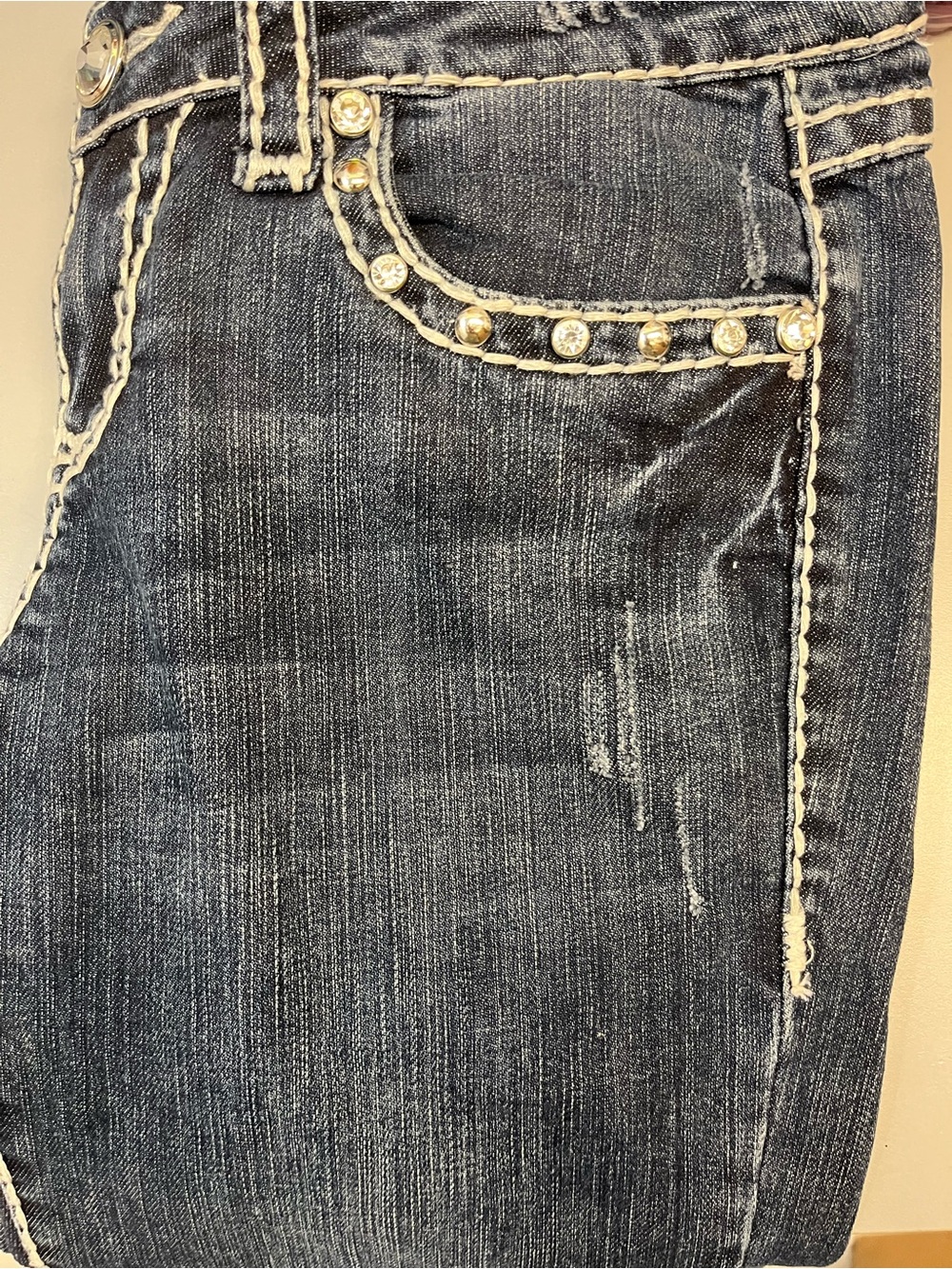 L.A. idol Women's Dark Wash Boot Cut Jeans with Embellished Back Pockets - Blue - Picture 2 of 4